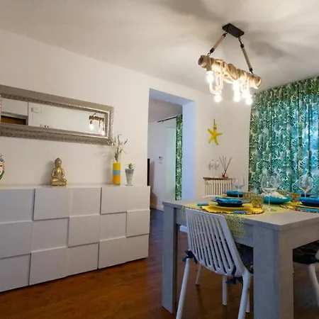 Angel House Bari